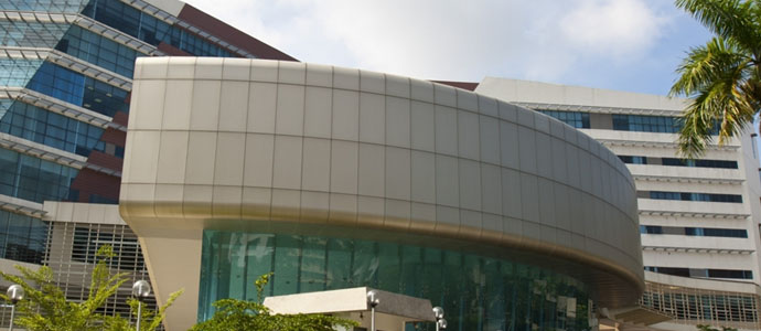 马来亚大学的培养未来领袖教育使命